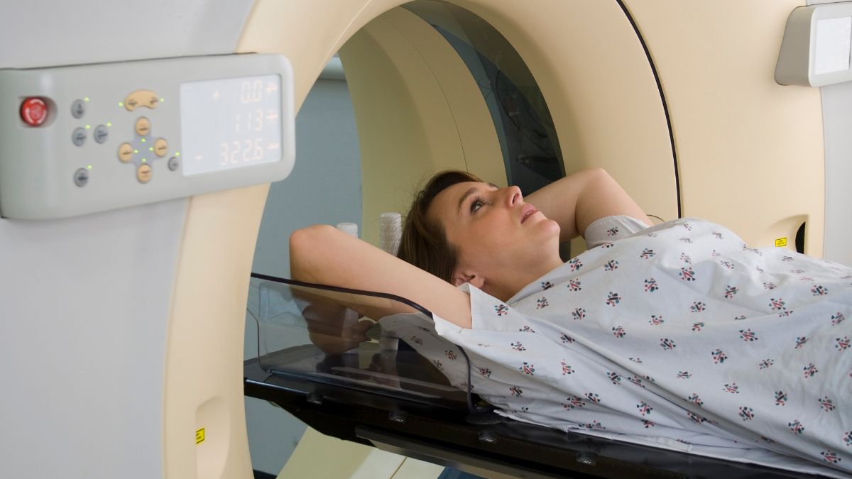 Top 7 Claustrophobia Coping Techniques Before an MRI Scan